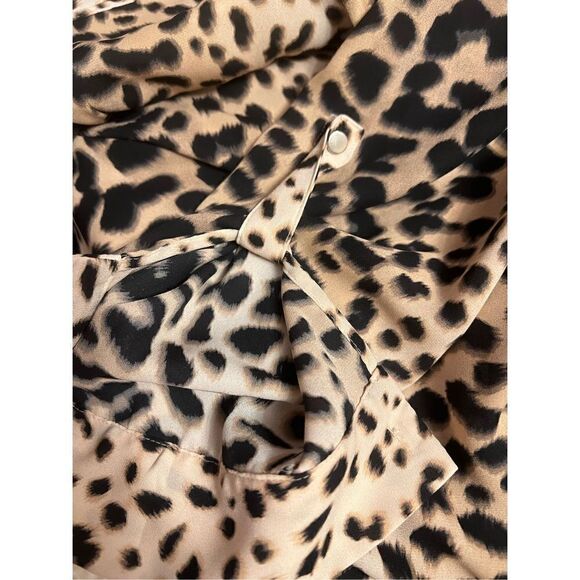 New Apt. 9 Semi Sheer Blouse Animal Print Long Sleeves Half Zip Front size XL - Picture 6 of 9